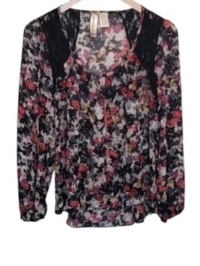 Mimi Chica Floral Top